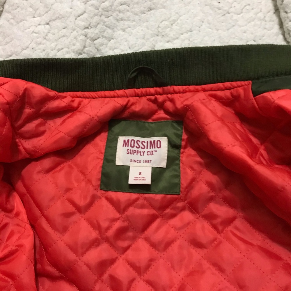 Bomber Jacket - Picture 4 of 4